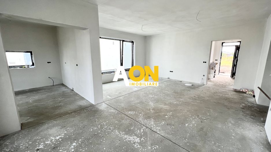 Casa individuala semifinisata, 4 camere, 2 bai, 448mp teren - Poză 2