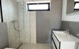 Casa individuala 5 camere, teren 704 mp - 163 mp utili, cel mai mare din zona - Poză 16