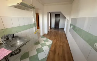 Apartament 2 camere 49 M² + balcon 10 M² cu priveliste Simeria - Poză 12