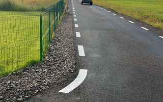 Teren 650mp cu autorizatie de construcției,asfalt,Utilitați - Poză 9