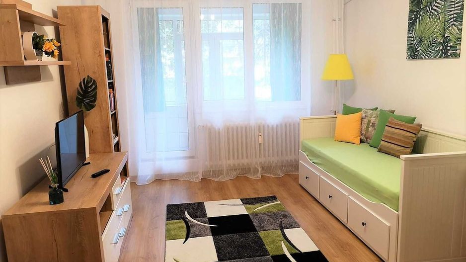 Garsoniera in bloc mixt reabilitat la 4 minute metrou Gorjului - Poză 2