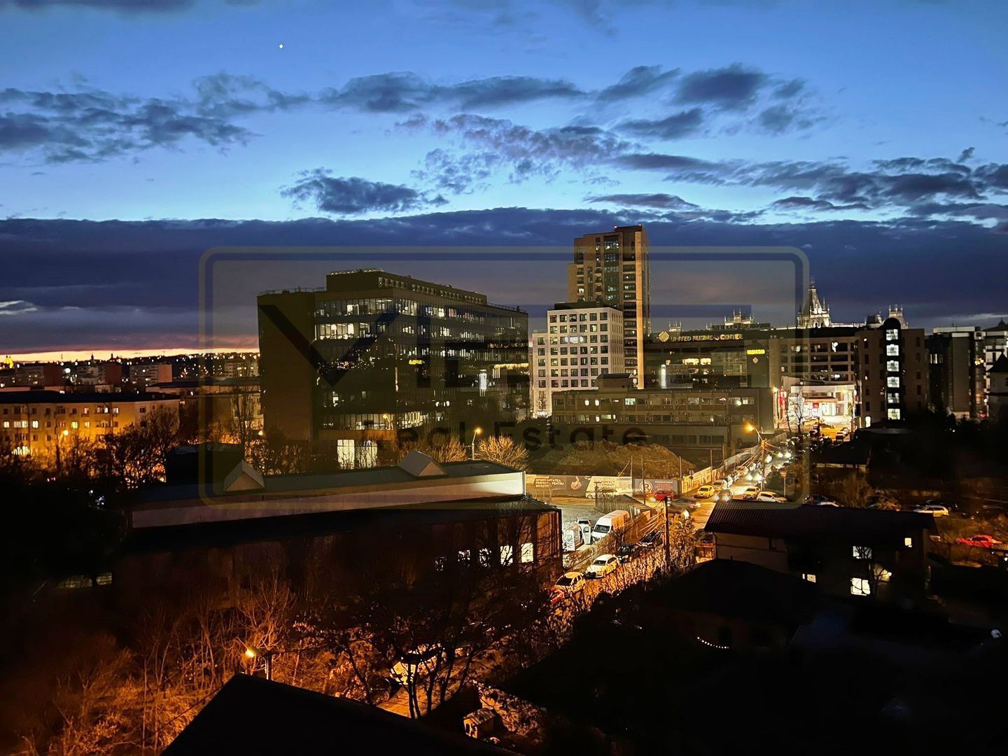 Apartament 2 camere+parcare Cetru Palas Mall - Poză 26