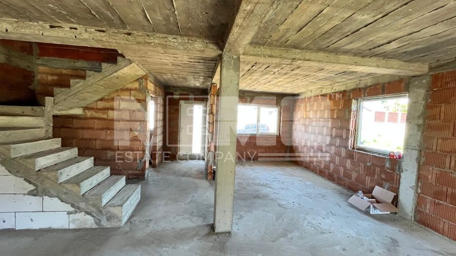 Duplex De Vanzare I Lisaura, Suceava I Pret: 124.500 Euro - Poză 4