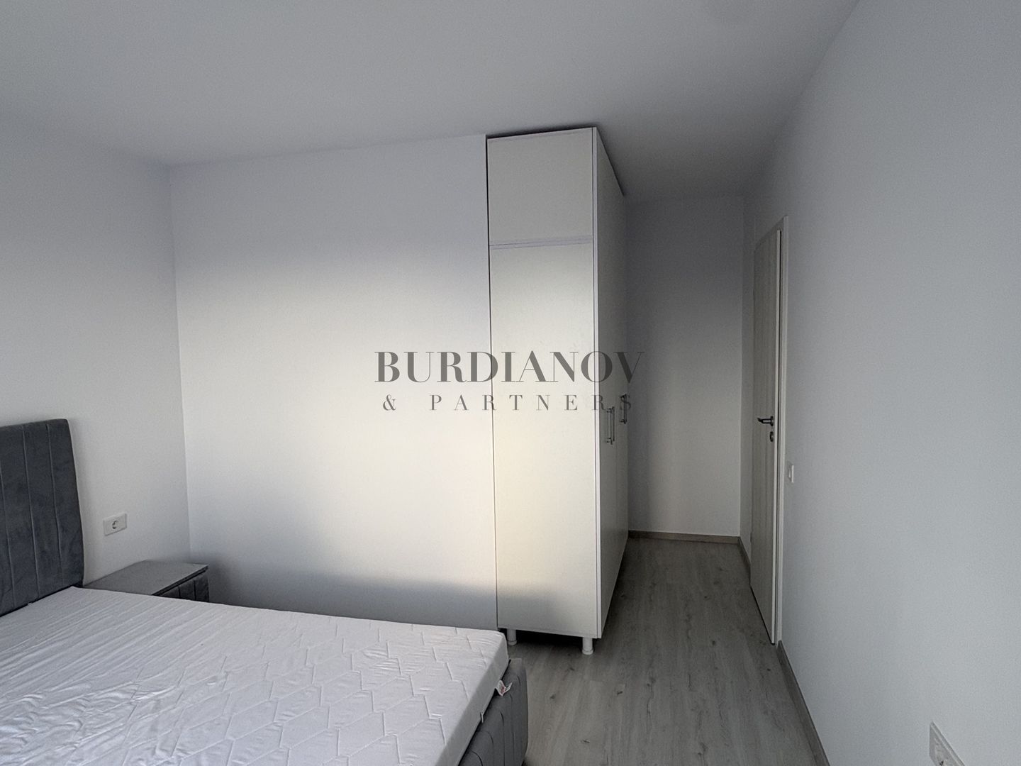 Apartament cu 2 camere + Terasă și loc de parcare - Metrou 1 Decembrie - Poză 6