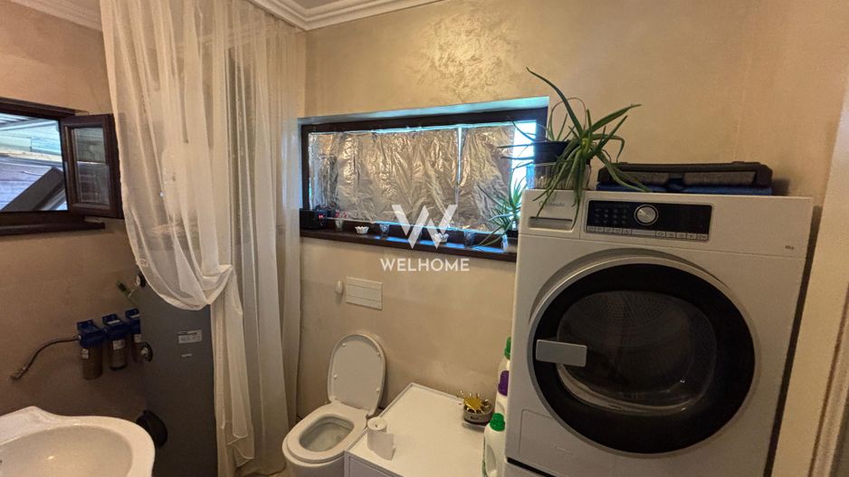 Casă amenajată de designer, garaj și pod locuibil - Șelimbăr - Poză 10