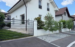Casa cu 5 camere in Cartierul Tineretului | Prima inchirere - Poză 1