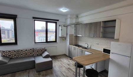 2 camere open space, 43mp-Centru Civic/Podu Ros/Palas
