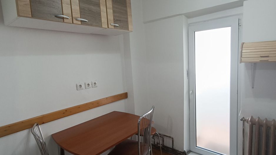 Apartament de vanzare 2 camere 50 mpu etaj 3 mobilat utilat Alba Iulia - Poză 9