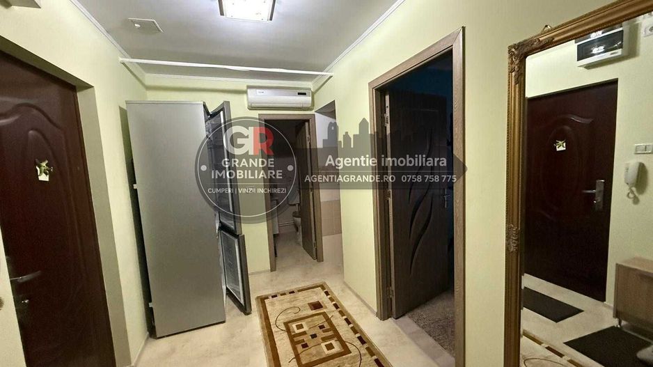 Str Babadag apartament 2 camere renovat, centrala gaz - Poză 2