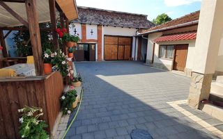 Casa 3 camere, 1259 mp teren, zona Centru - Poză 3