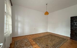 Apartament ultracentral /2 camere /pretabil pentru diferite activitati - Poză 1