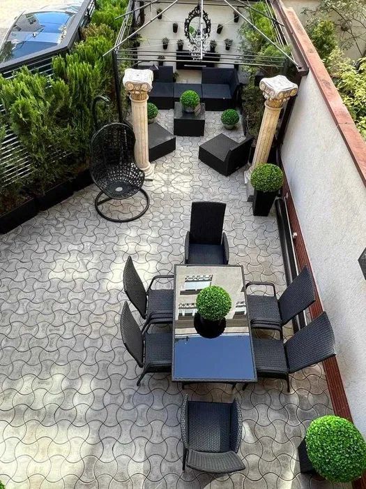 Duplex in Herastrau, 4 camere 200mp, gradina 70mp, 3 locuri - Poză 1