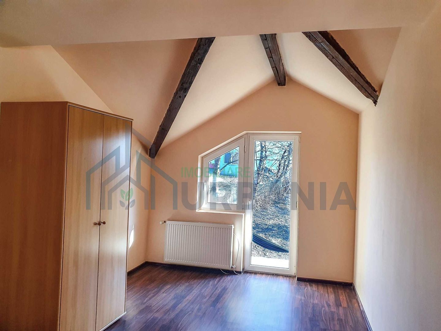 Vila de închiriat în Copou, gard în gard cu Grădina Botanică - Poză 4