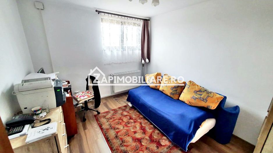 Casa 5 camere, 180 mp, 500 mp teren, garaj - Poză 9