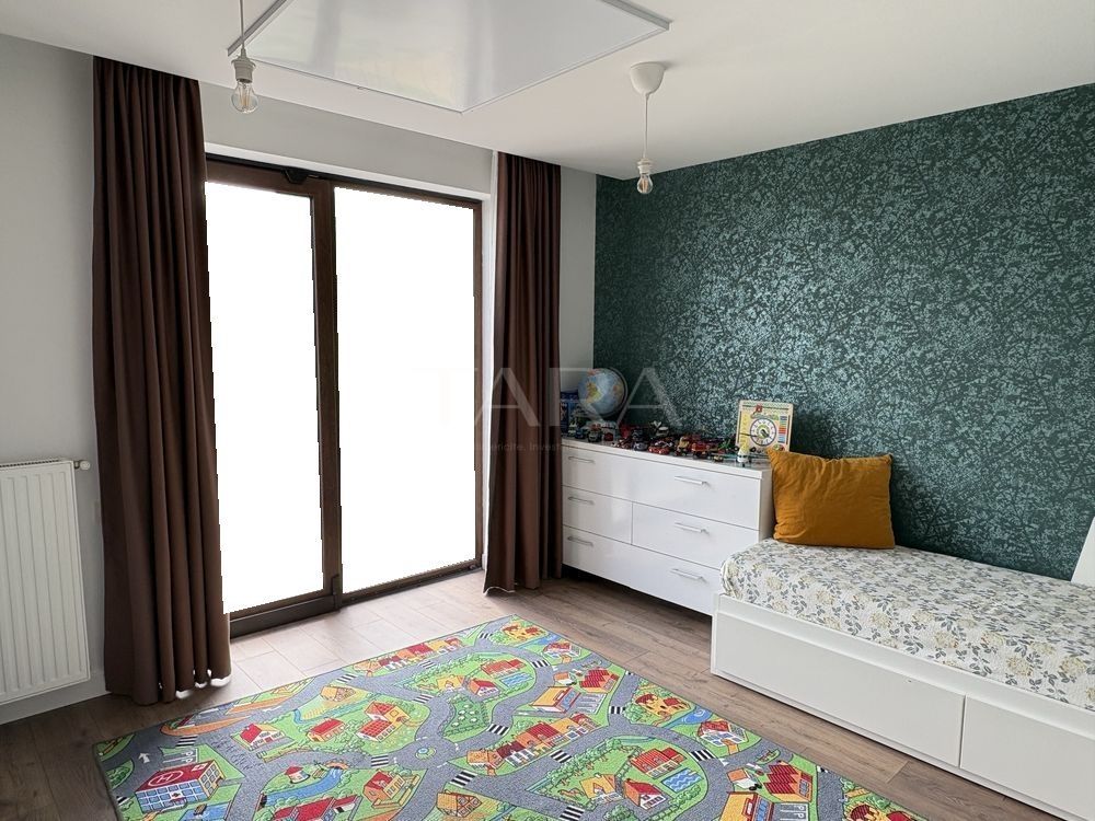 Apartament luminos cu 2 camere, nișă și 2 balcoane. - Poză 3