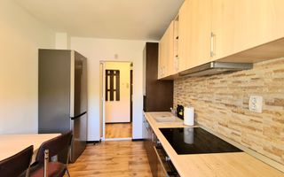 Apartament 3 camere de vânzare, zona Racadau , 76 mp, spatii-comerciale-brasov. - Poză 5