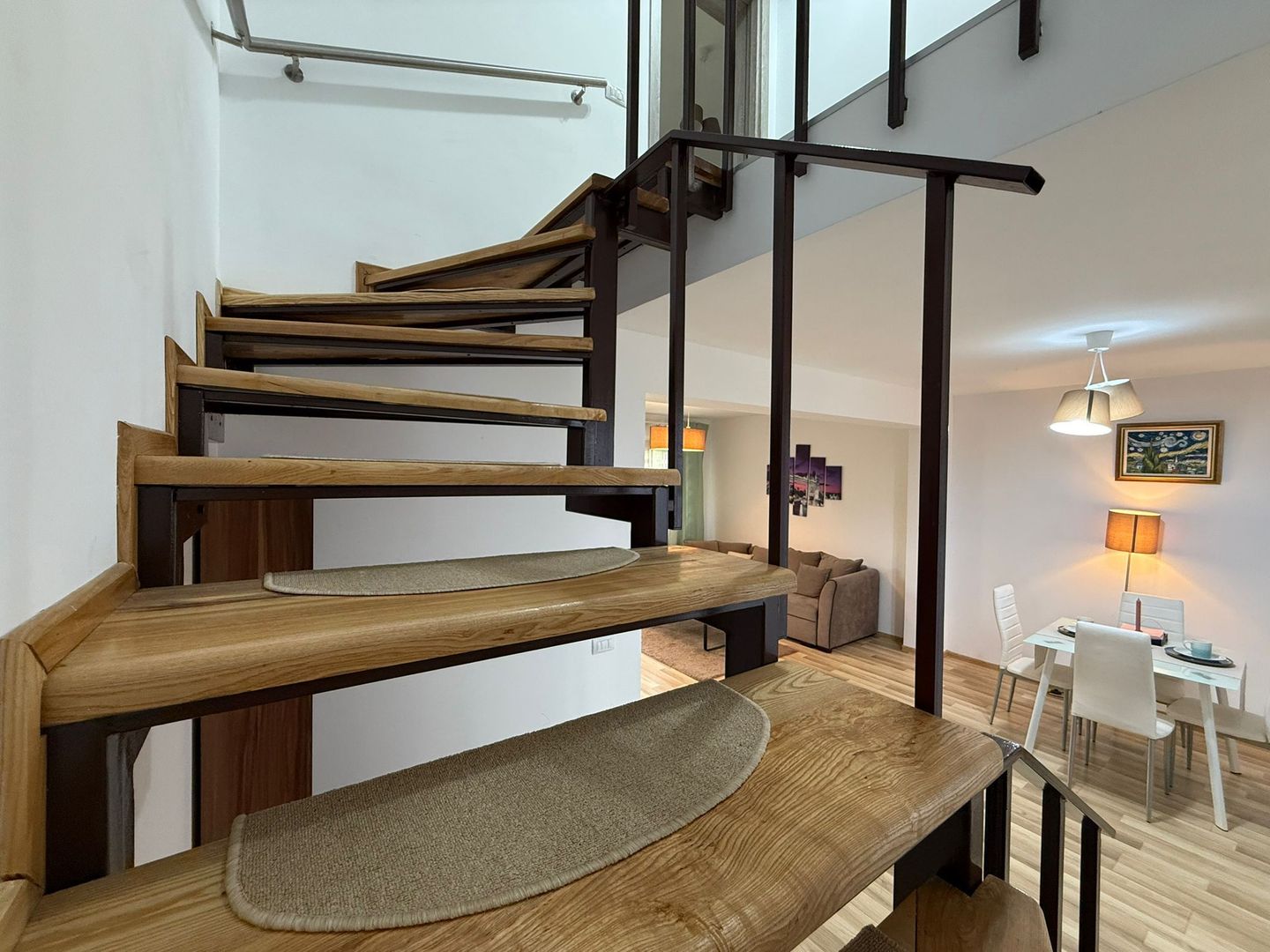 Casa de inchiriat 3 camere | BUCIUM | langa padure - Poză 8