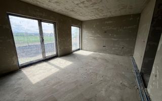Duplex de vânzare - 125mpu și 230mp curte | Sura Mica - Poză 3