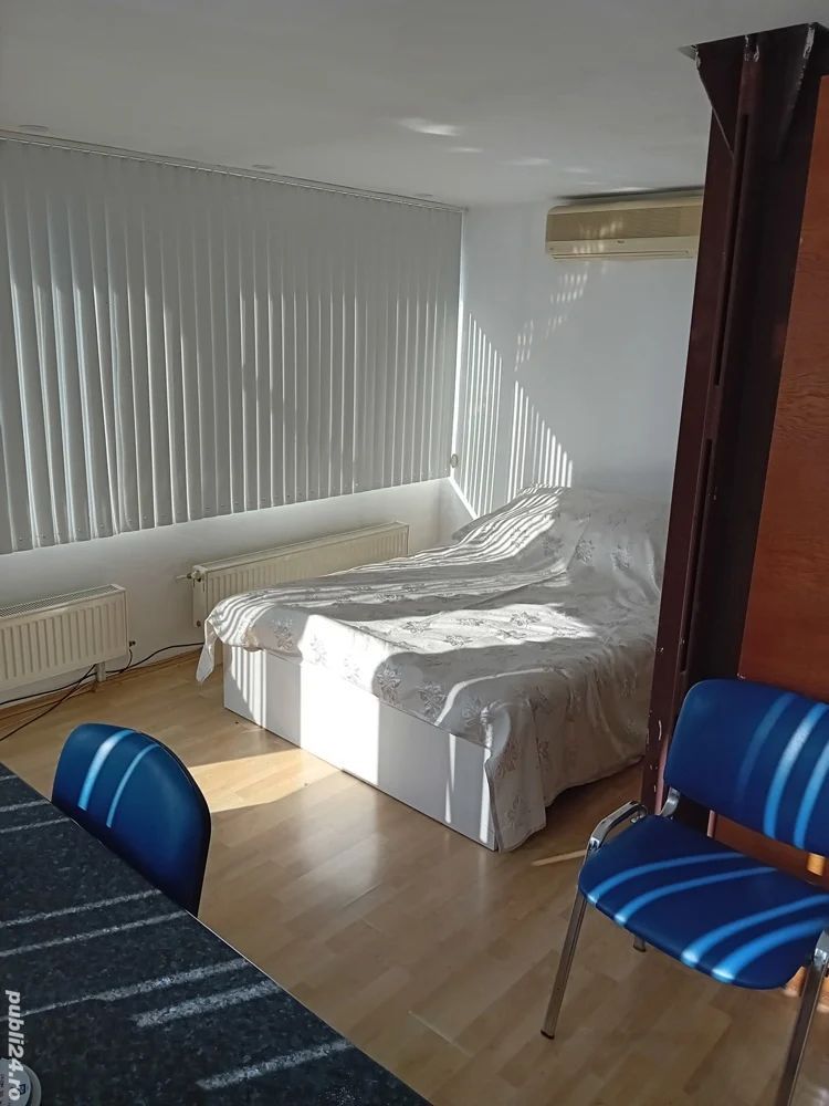 Apartament 4 camere | Zona Port | Vedere directă la Dunăre - Poză 7