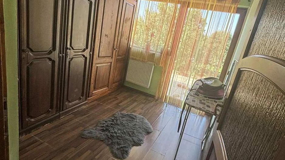 Vând casă zona Micro 17 - Poză 8