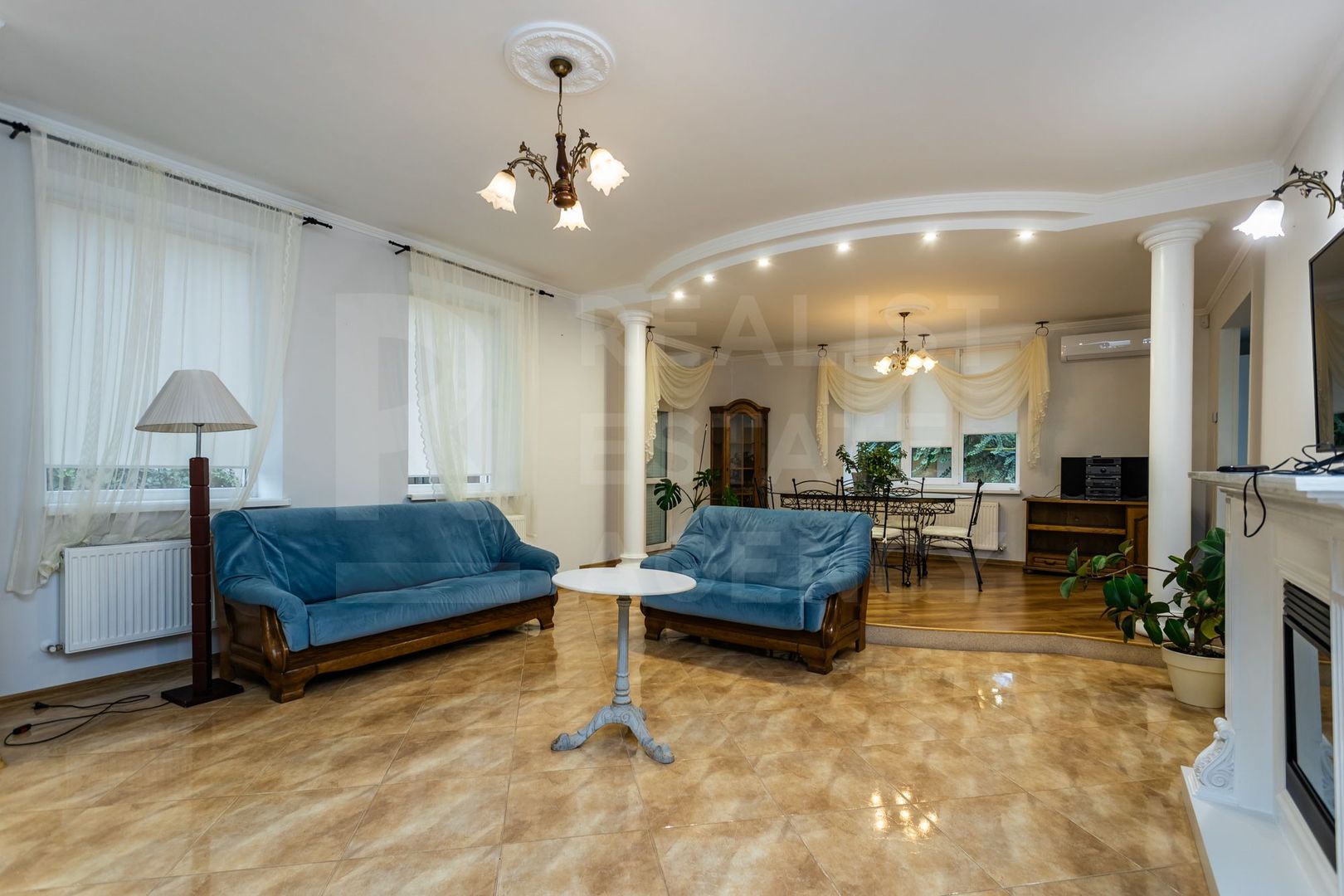 Chirie, casă, 3 camere, strada Sergiu Radautanu Codru - Poză 2