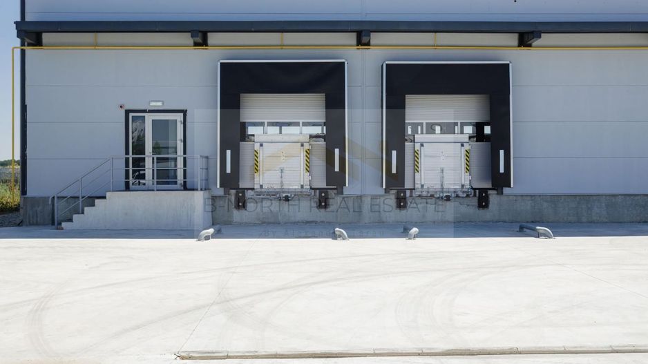 Hala industrială 2.000 mp • Depozitare / Producție • Rampe încărcare • Otopeni - Poză 2