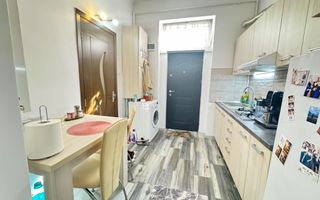 Lunei-Apartament 1 Camera-Centrala Proprie - Poză 1