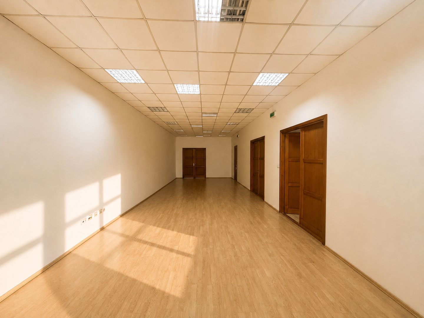 Spațiu de birouri zona centrala - langa primarie - Poză 13