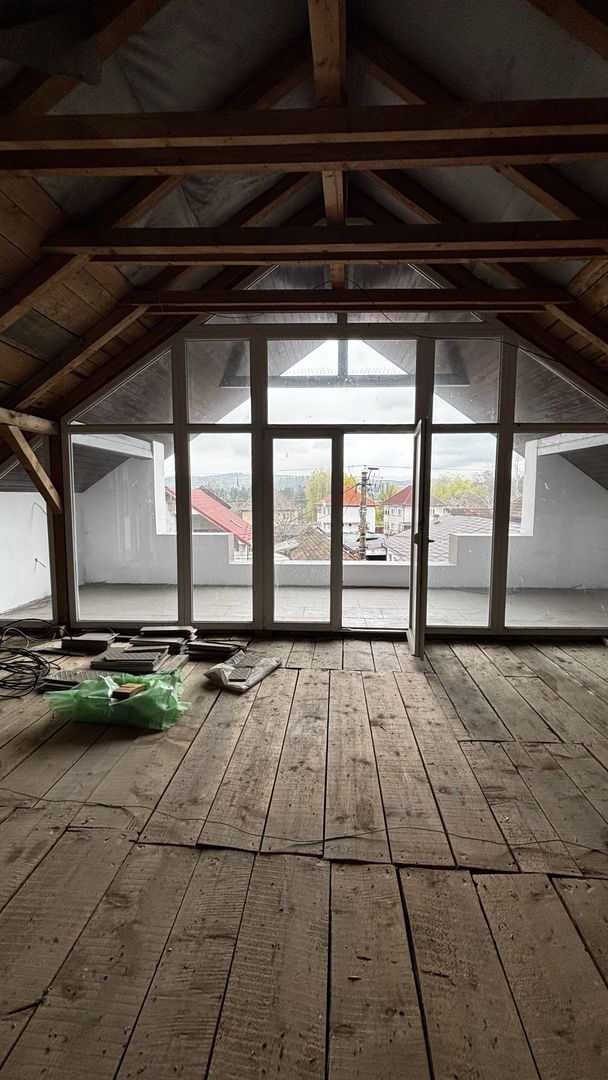 Casa individuala de vânzare cu spațiu comercial inclus în Blaj Centru - Poză 12