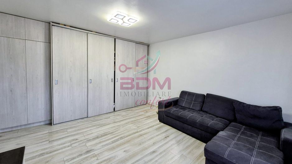 COMISION 0 |Apartament 3 camere | decomandat | spatios | zona Micro 3 - Poză 2
