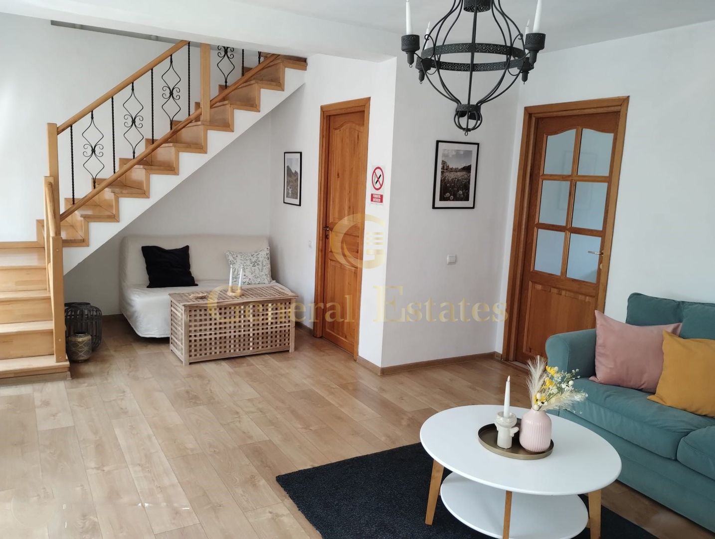 Casă de poveste în Moieciu de Sus - Poză 3