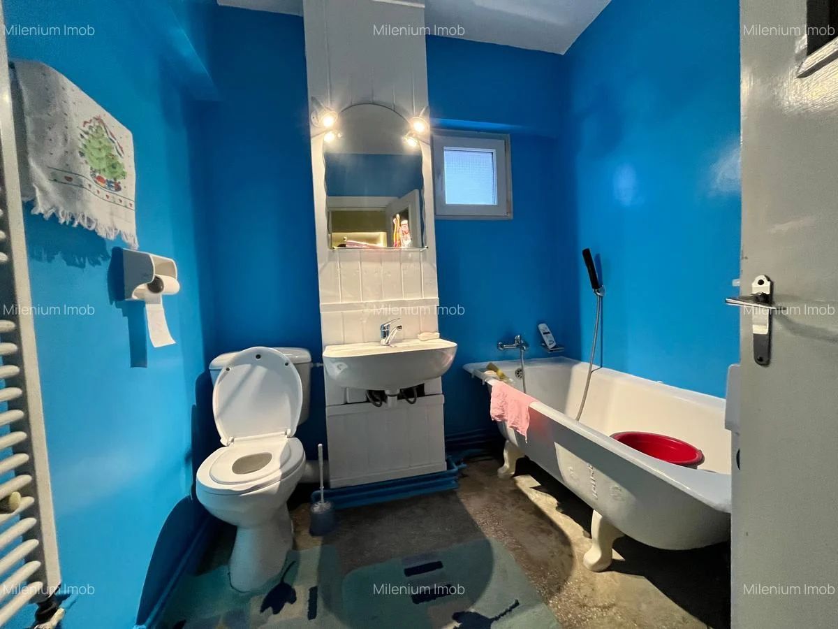 Comion 0%. Apartament trei camere, doua bai, Tractorul. - Poză 5