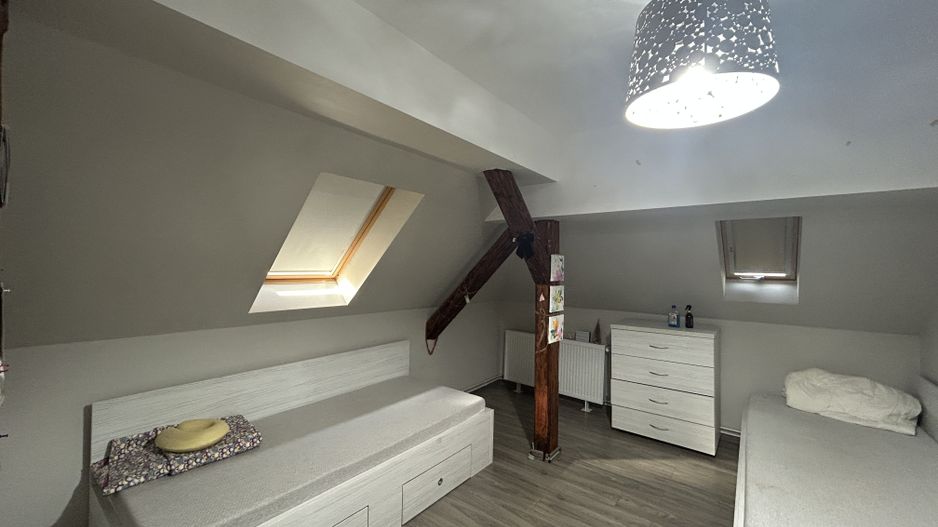 Casa individuala in Lazaret, langa Hotel Hermanns, la cheie - Poză 7