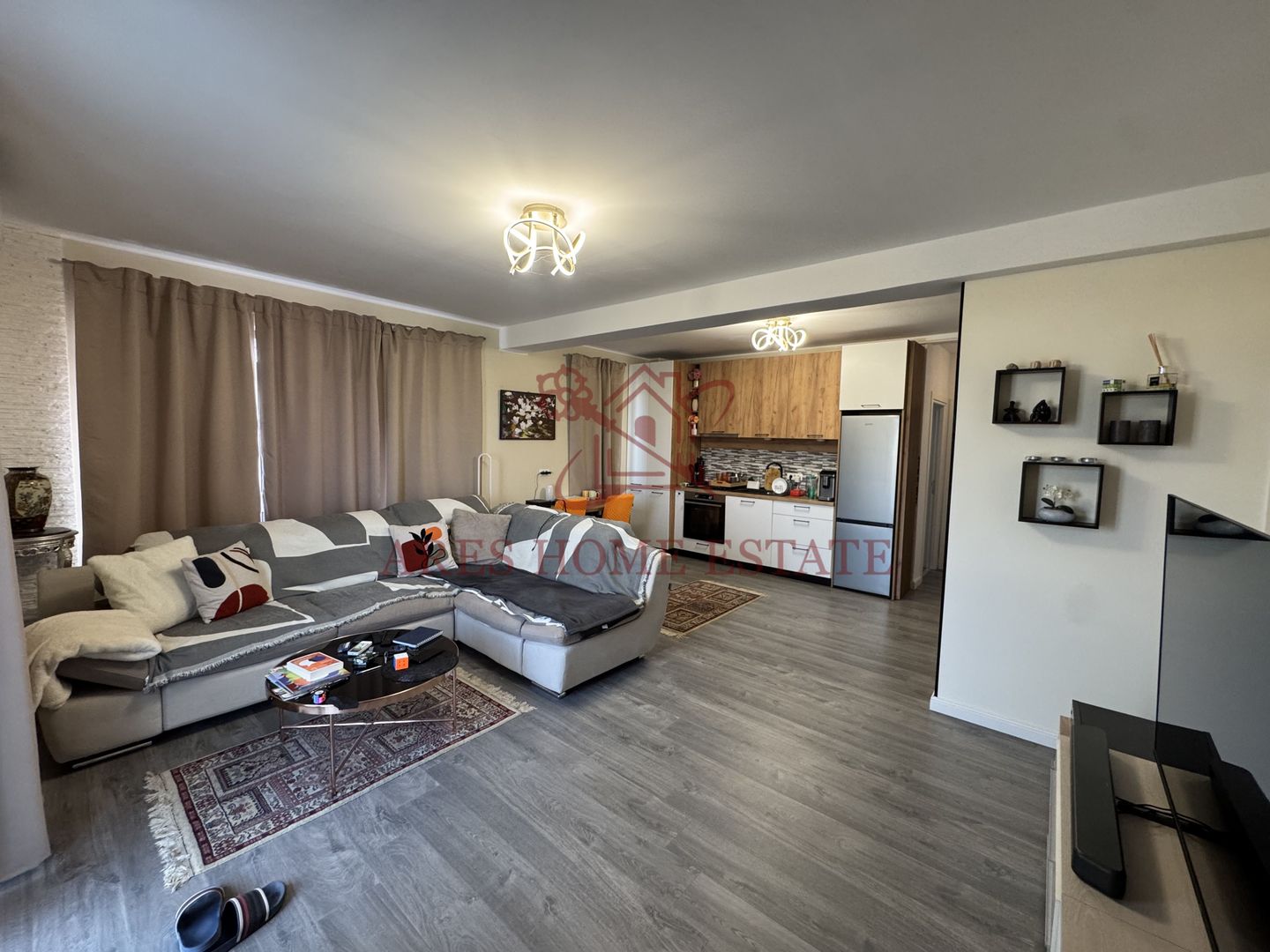 Apartament 2 camere, 54 mp, bloc nou, zona Hotel IO, Giroc - Poză 1