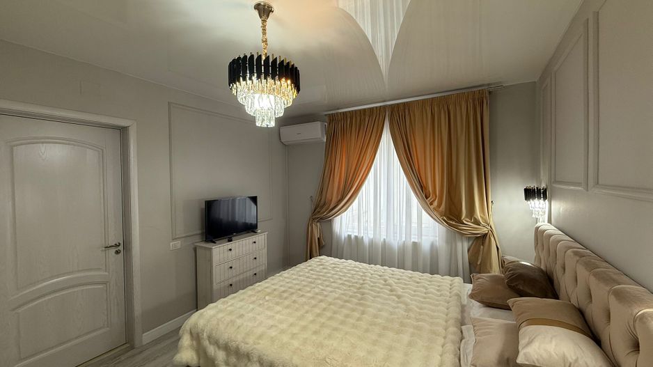 Vila de vanzare in Mamaia Sat - Poză 12