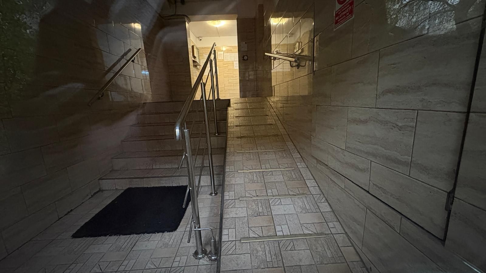Apartament 4 camere Mosilor metrou Obor - Poză 2