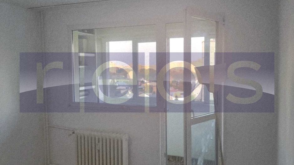 VANZARE APARTAMENT 2 CAMERE 54MP MUNCII MIHAI BRAVU DECEBAL DECOMANDAT - Poză 1