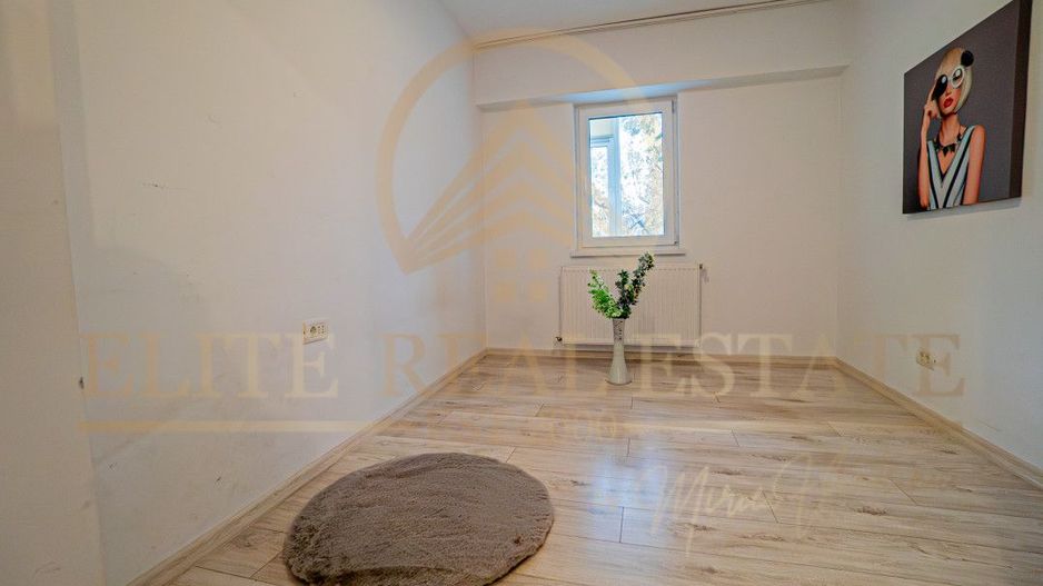 Tomis III - Galeriile Soveja - Apartament decomandat cu 3 camere, etaj 1. - Poză 16