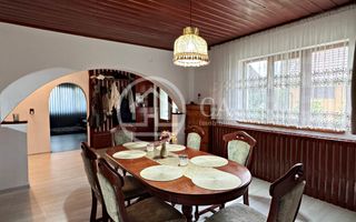 Casă de vânzare cu 4 camere si teren de 1000 mp in Salard, Bihor - Poză 9