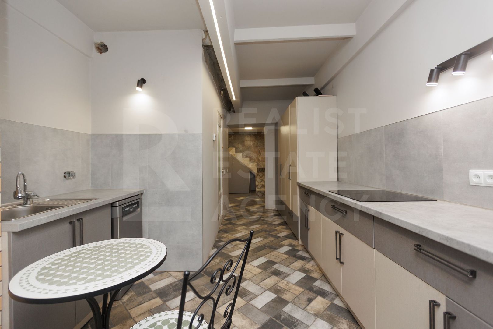 Vânzare, apartament, 3 camere, str. Gheorghe Asachi, Telecentru - Poză 2