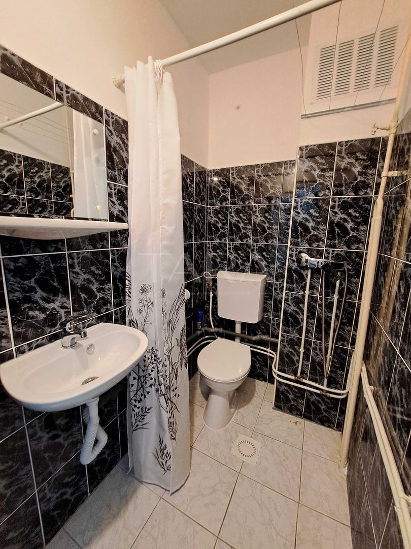 Garsonieră de vânzare în zona Gârbău - Poză 4