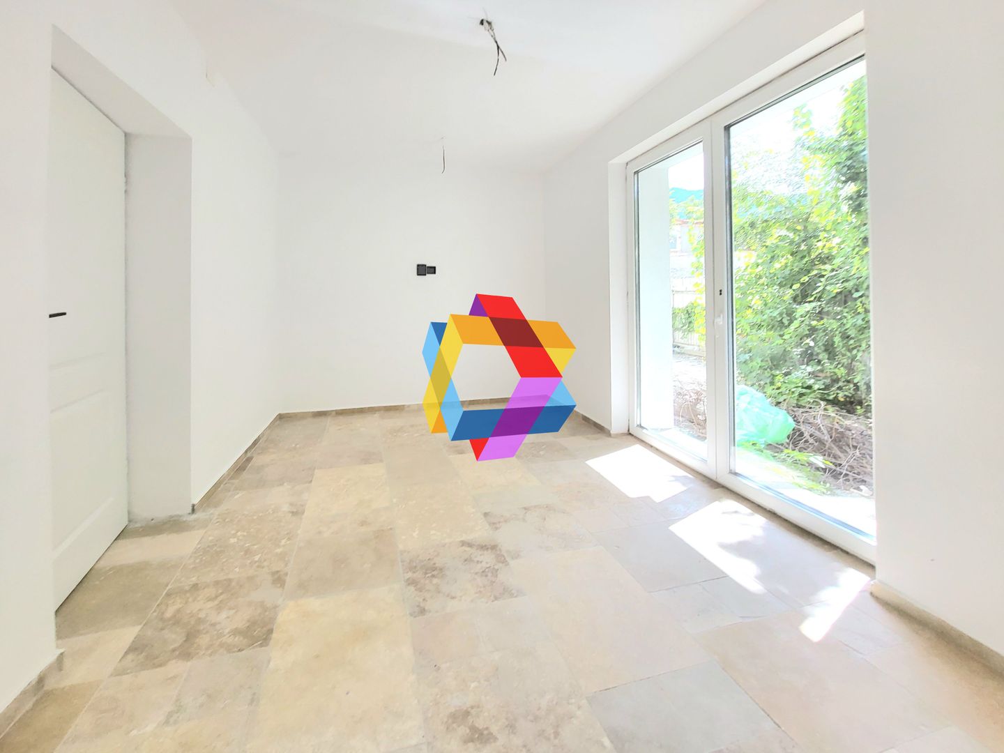 Spatiu birouri de vanzare - 51 mp plus-imo.ro - Poză 1