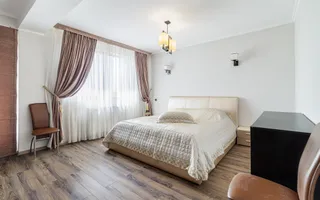 Vila impresionata 550mp util, 300mp teren - Poză 12