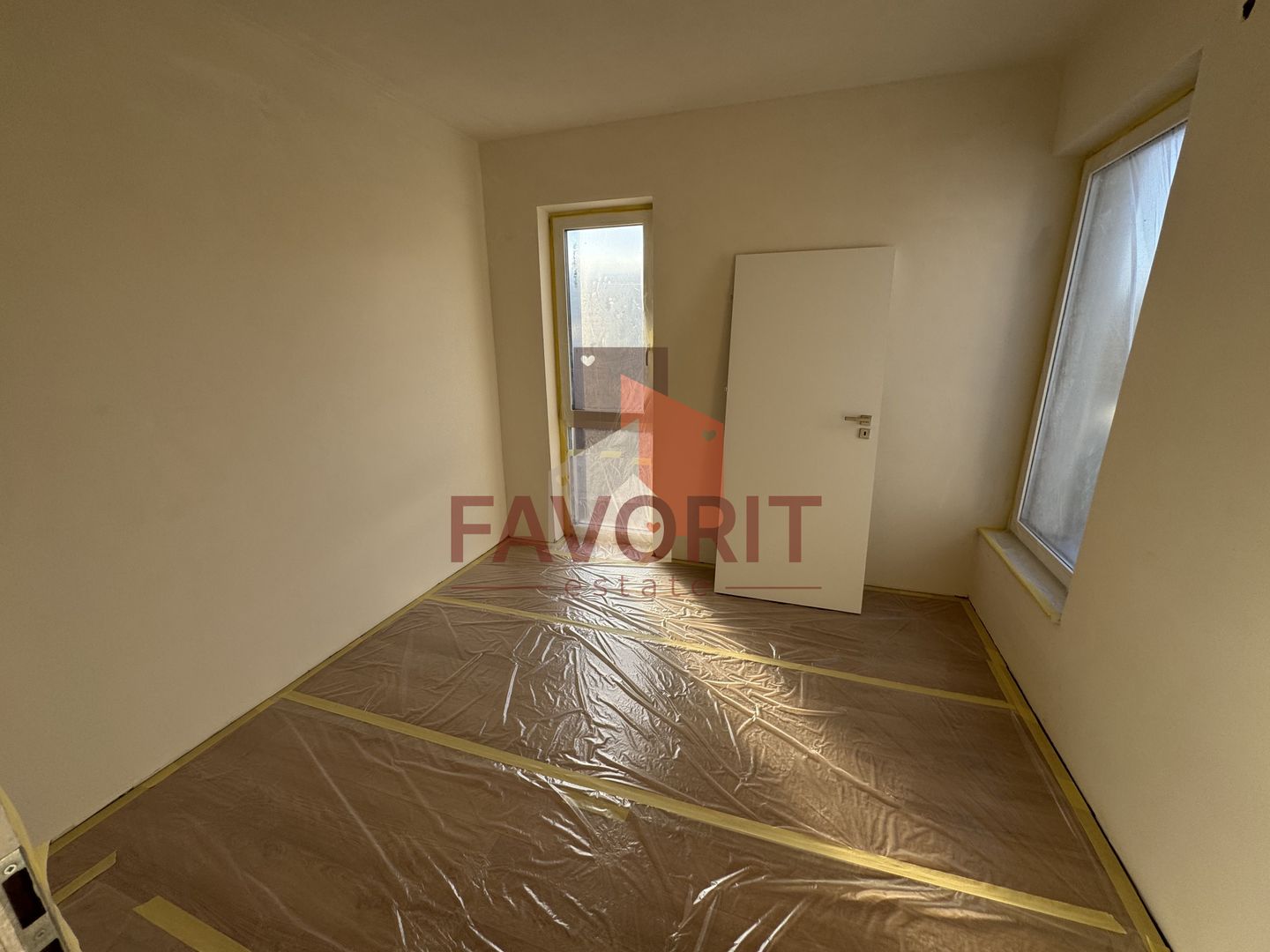 Comision 0%. Pozitie excelenta. Zid despartitor dublu - Poză 23