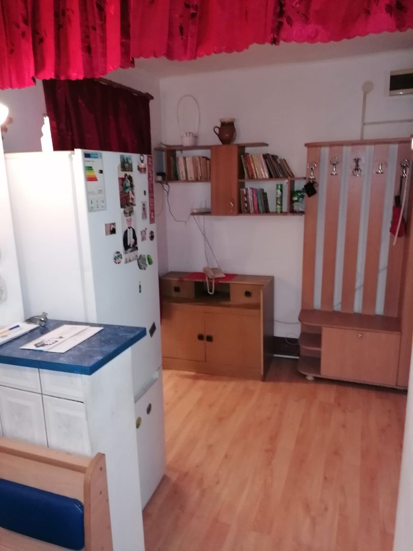 Apartament 2 camere,sector 4,etaj 2 din 4, liber imediat - Poză 19
