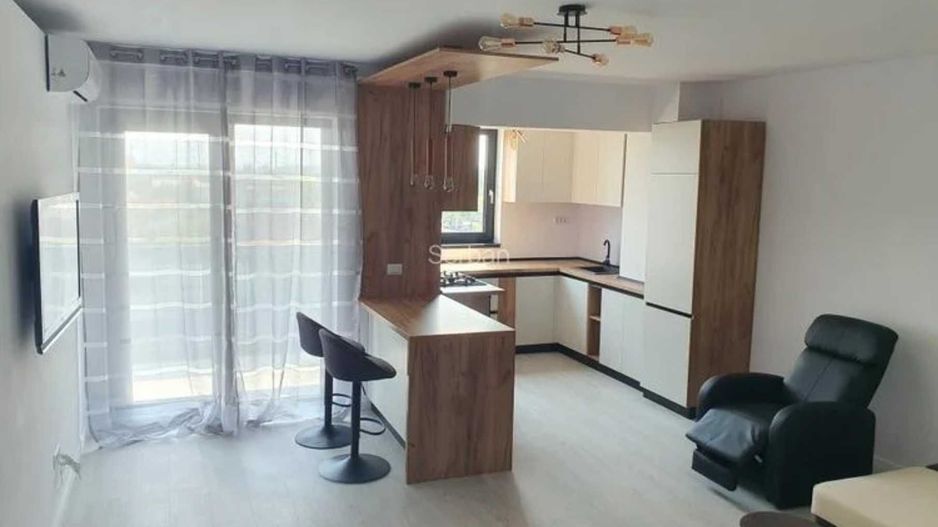 Inchiriere apartament 2 camere,lux, mobilat, loc de joaca si barbeque - Poză 3