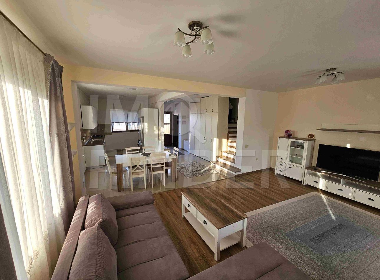 Inchiriere casa tip duplex in zona Europa - Poză 1