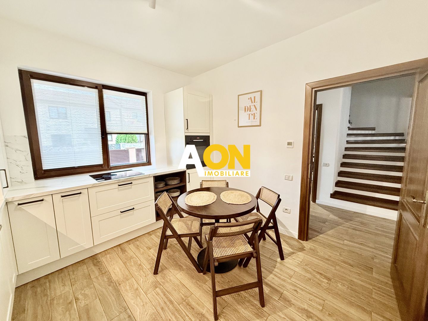 Casă tip înșiruit în Cetate, 4 camere, P+1, mobilată, cartier Cetate - Poză 7