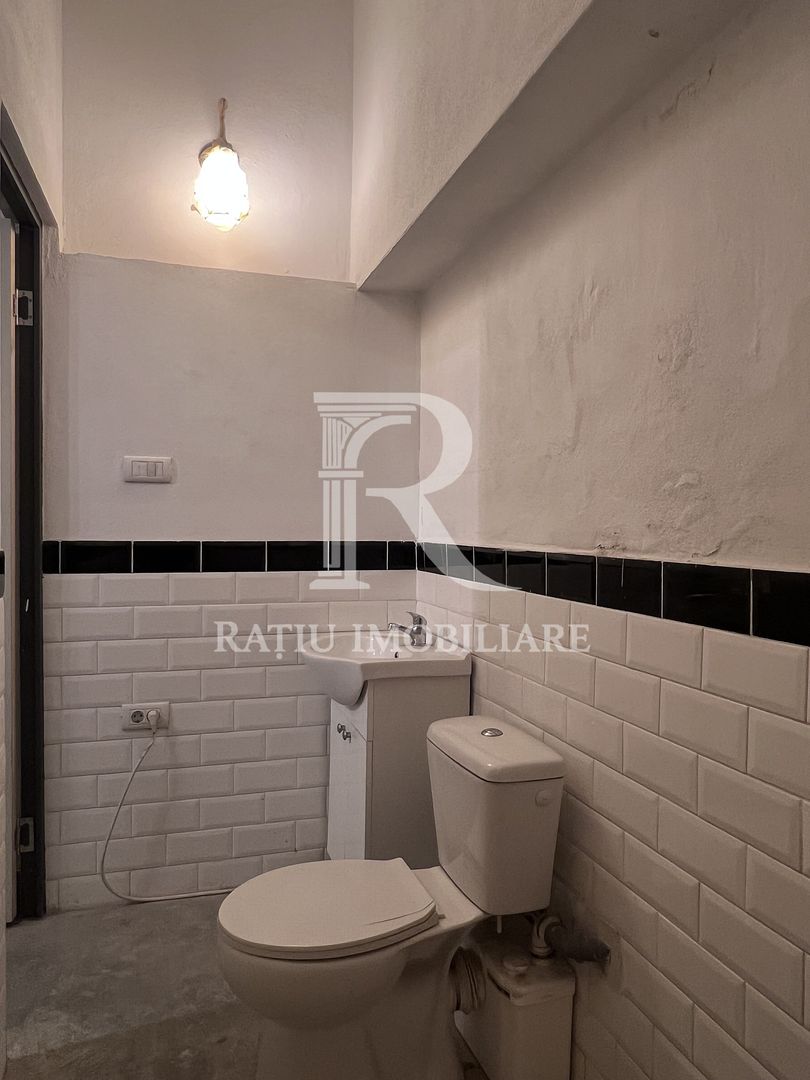 Spațiu Comercial în Imobil Istoric | Locație Ultracentrală | Oradea - Poză 18