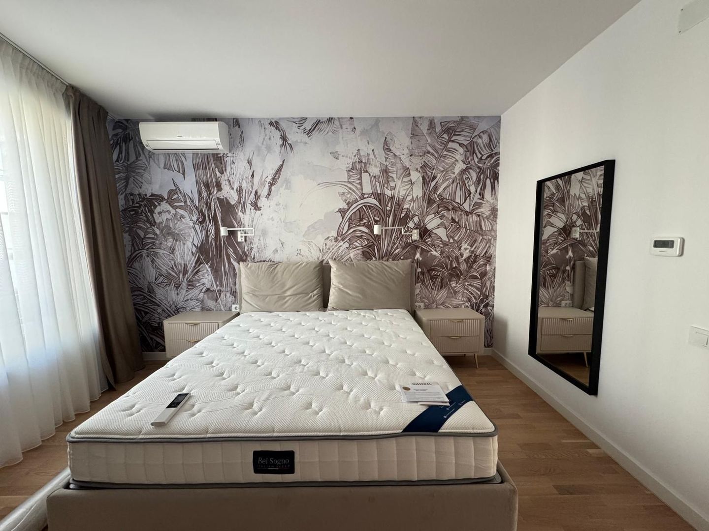 Vila de inchiriat Pipera Voluntari Zenville 2 locuri de parcare 4 bai - Poză 6